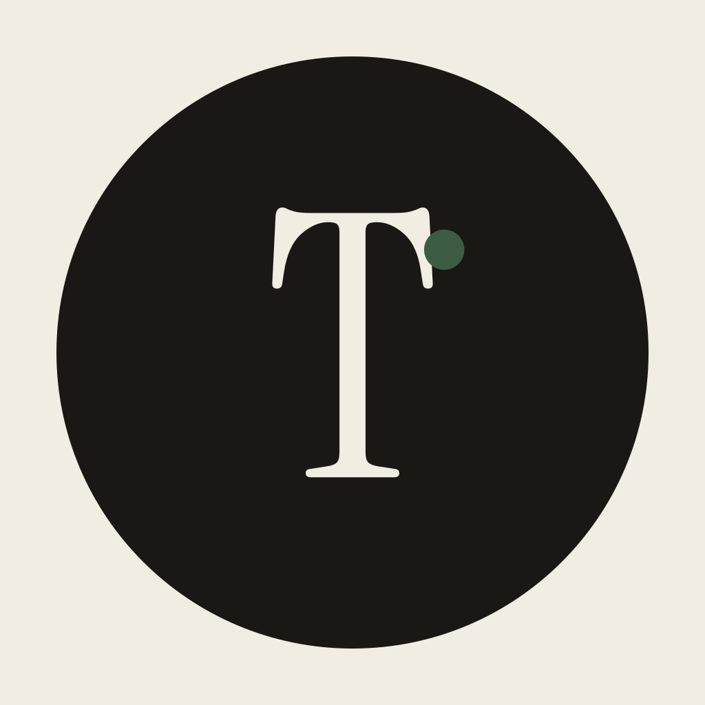 Tús AI social avatar, circular mark centred on a paper square